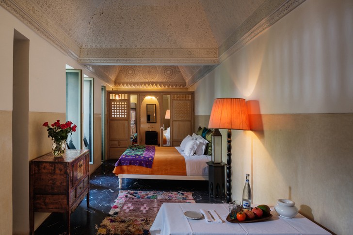 里亚德生活应得的-1