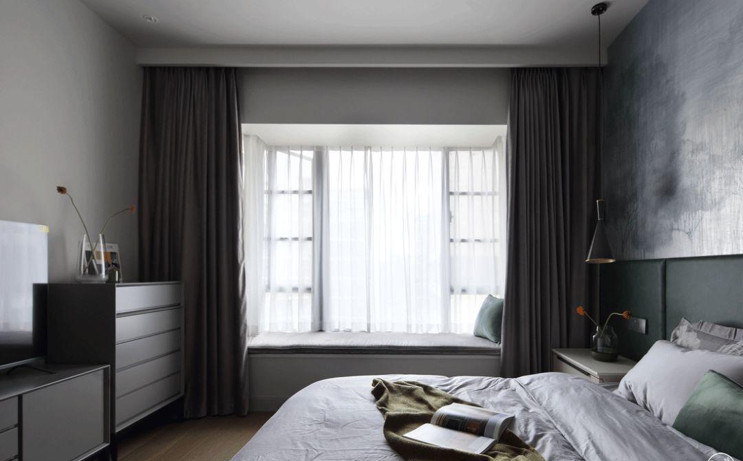 融合浪漫与实用的现代家居设计-18