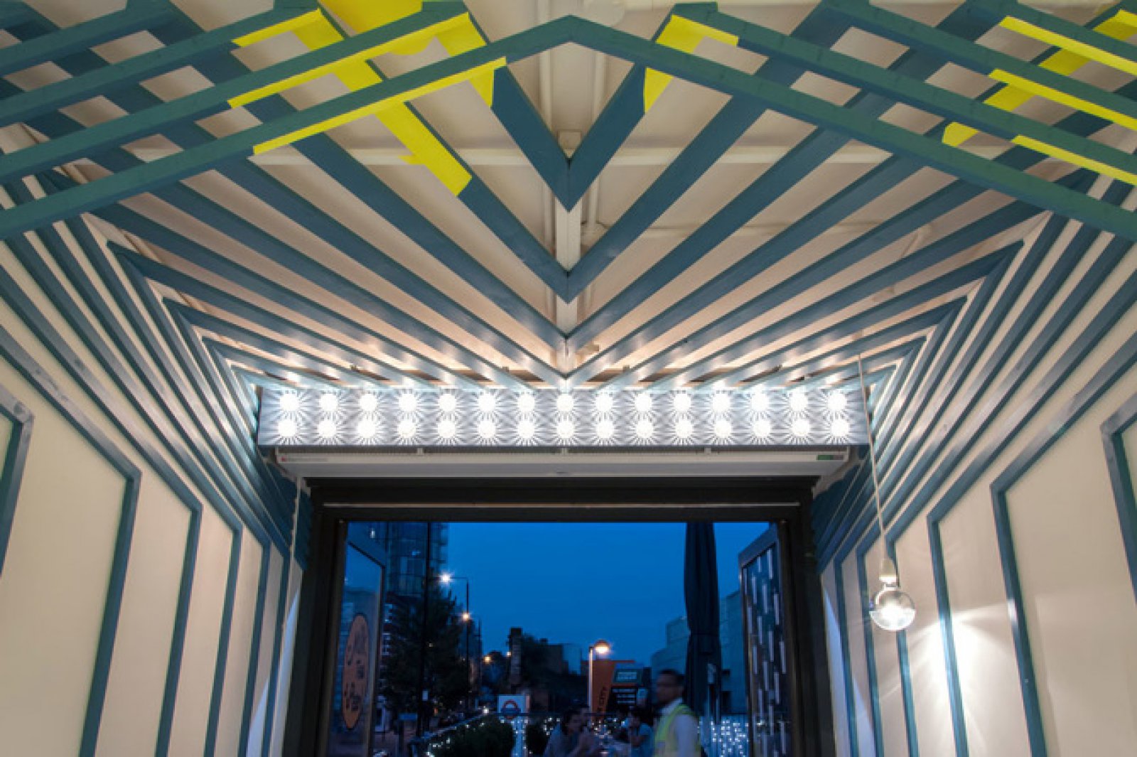 伦敦Milk Tea - Pearl饮品店-9