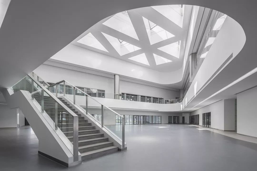 波浪造型下的如东体育中心,活力无限-52