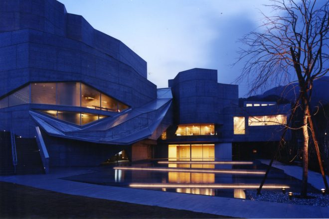 大船渡市民文化会館・市立図書館 ／ リアスホール – Rias Hall | Chiaki Arai Urban & Architecture Design-18