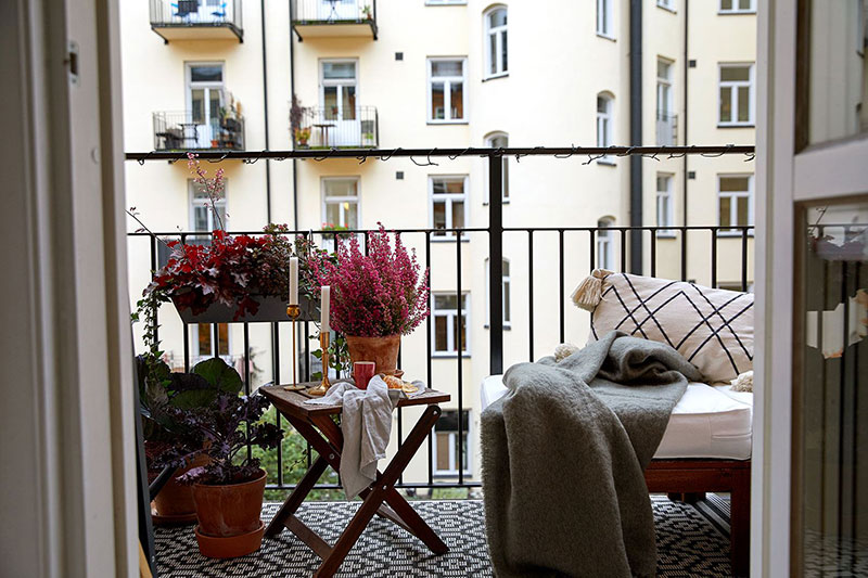 斯德哥尔摩黑白公寓，绿植细节打造舒适空间-21