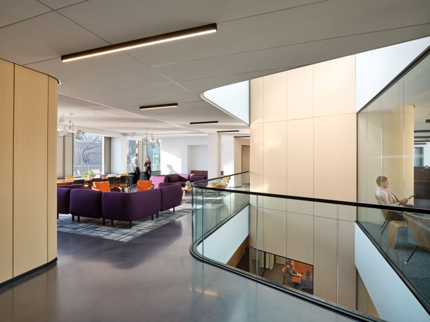 哈佛法学院现代主义建筑改造丨美国丨Deborah Berke Partners-25