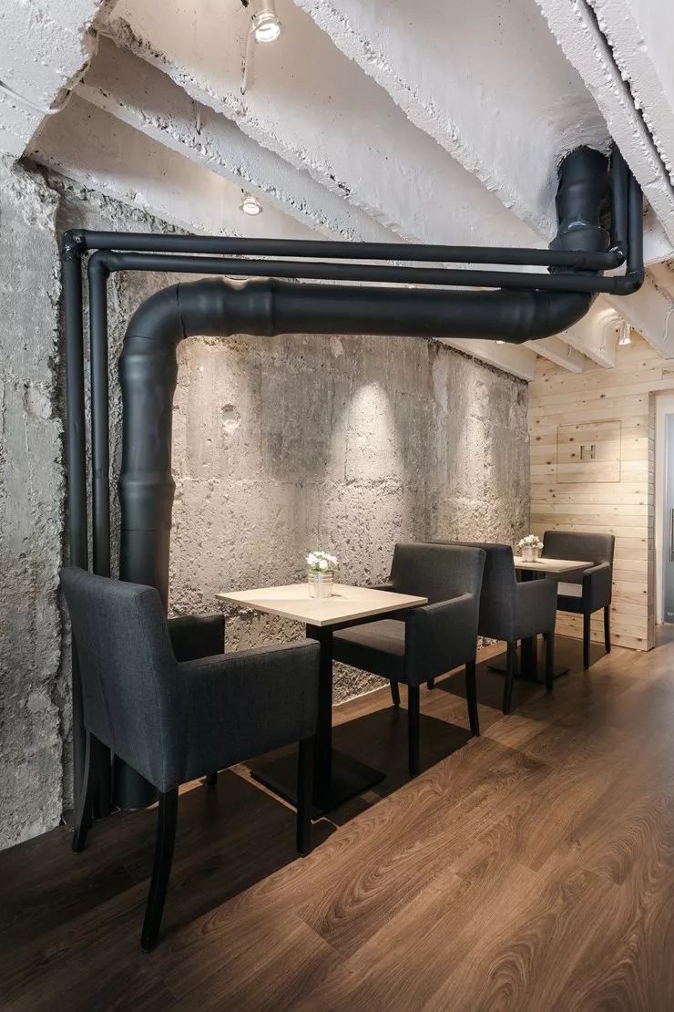 咖啡馆装修设计的黑白格调-16