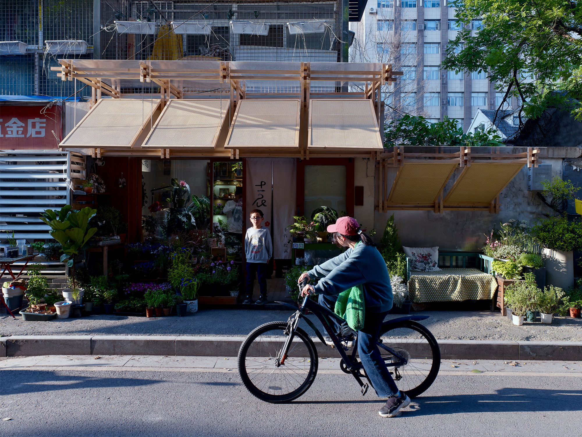 Li Eaves 花植店丨中国南京丨Raw Architecure Studio-8