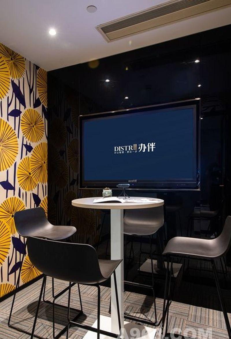 办伴港汇中心——绿色生态办公空间-44