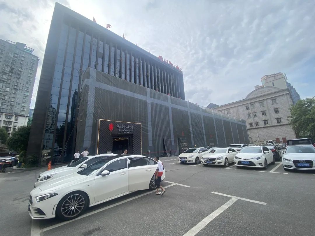 武汉湖锦酒楼设计升级丨中国武汉丨宫设-15