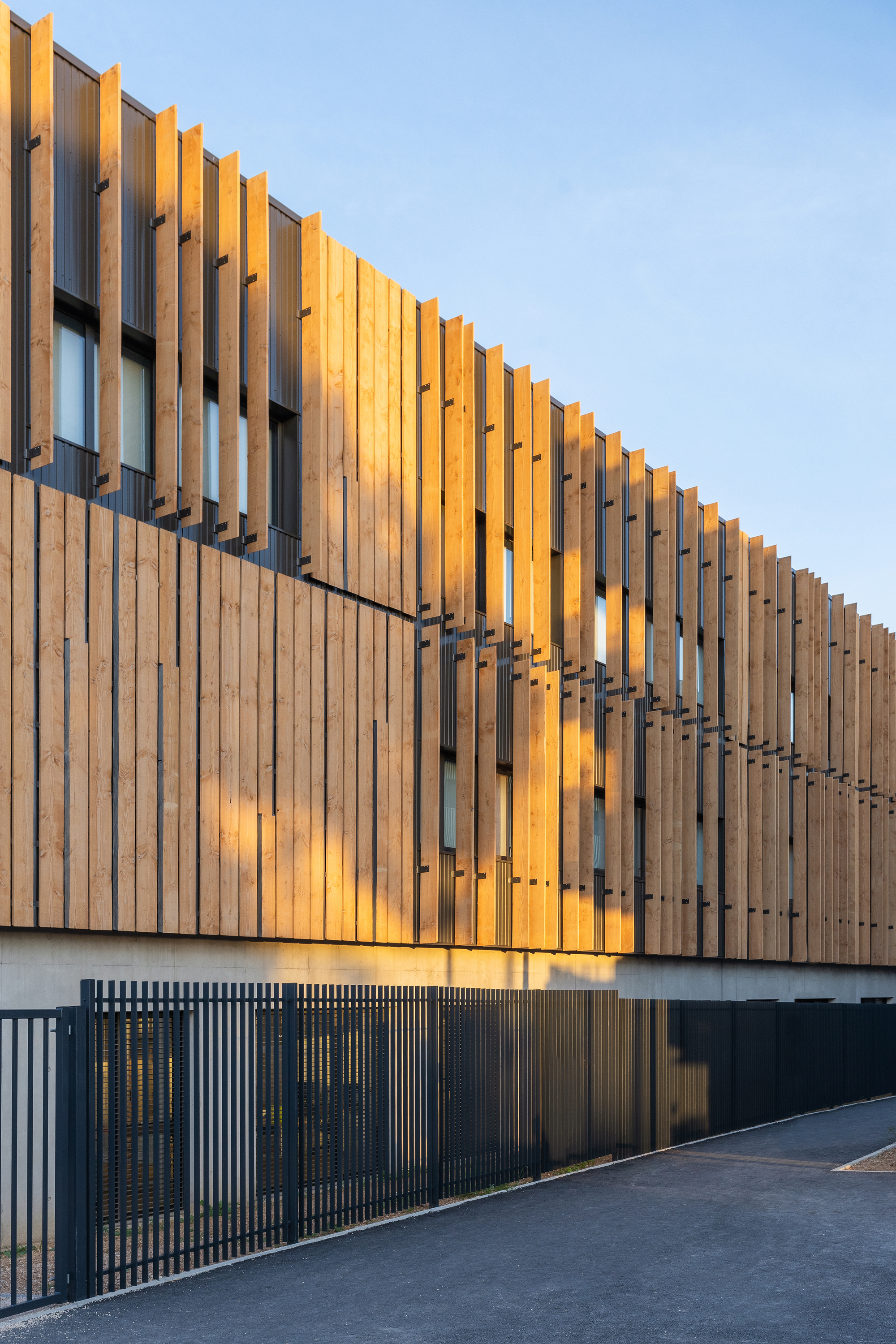 Port Marianne 中学丨法国蒙彼利埃丨A+Architecture 和 AMG Architectes-26