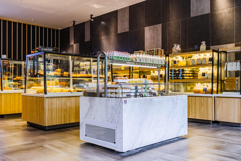 蜜悦蛋糕甜品站 | 温暖色调与通透空间的甜蜜邂逅-11