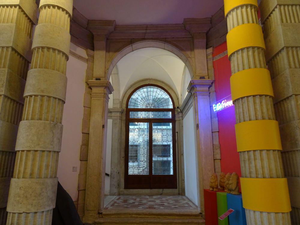 カ・ペーザロ | イタリア の建築【世界建築巡り】-57