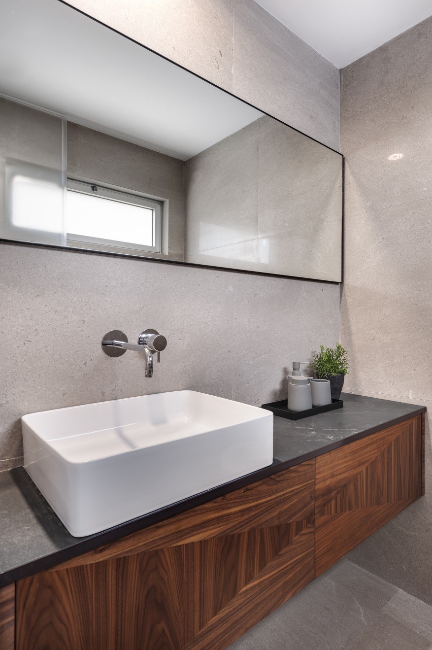 简约黑白灰 现代住宅设计典范-29