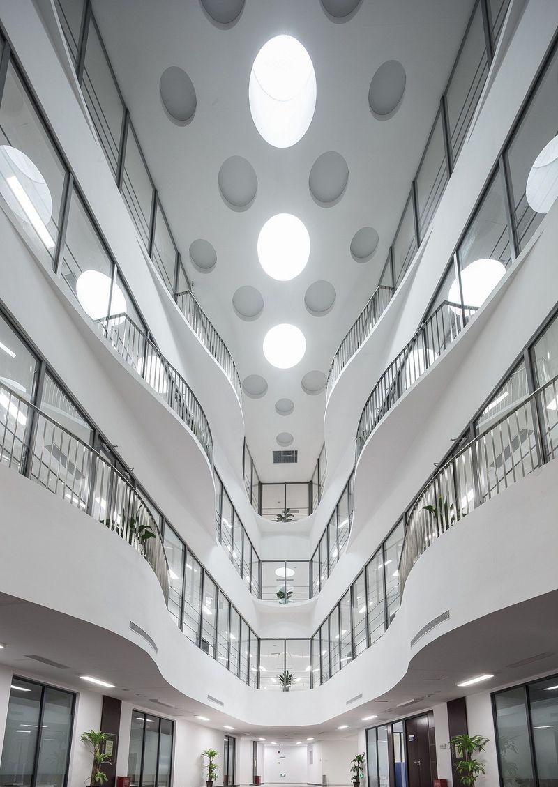 深圳卫星大厦——科技感与人文关怀的融合-72