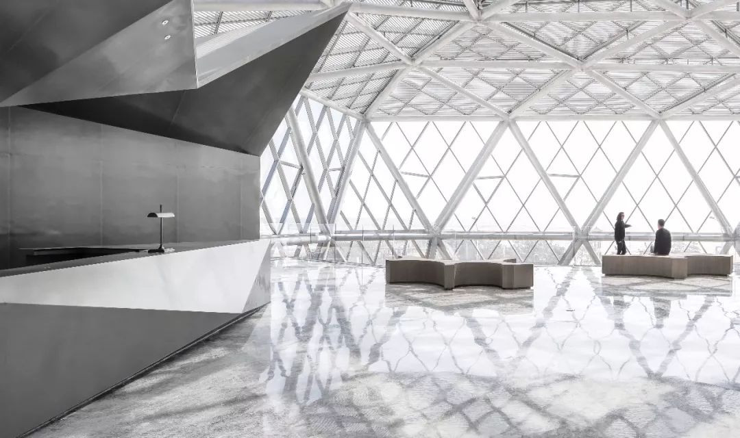 安静大地灰，回归奇妙的自然质感  唐忠汉-54