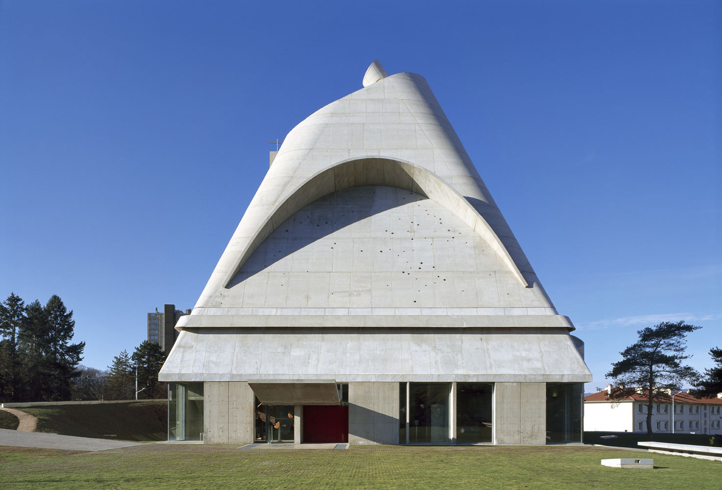 菲尔米尼教堂丨法国丨勒·柯布西耶-6