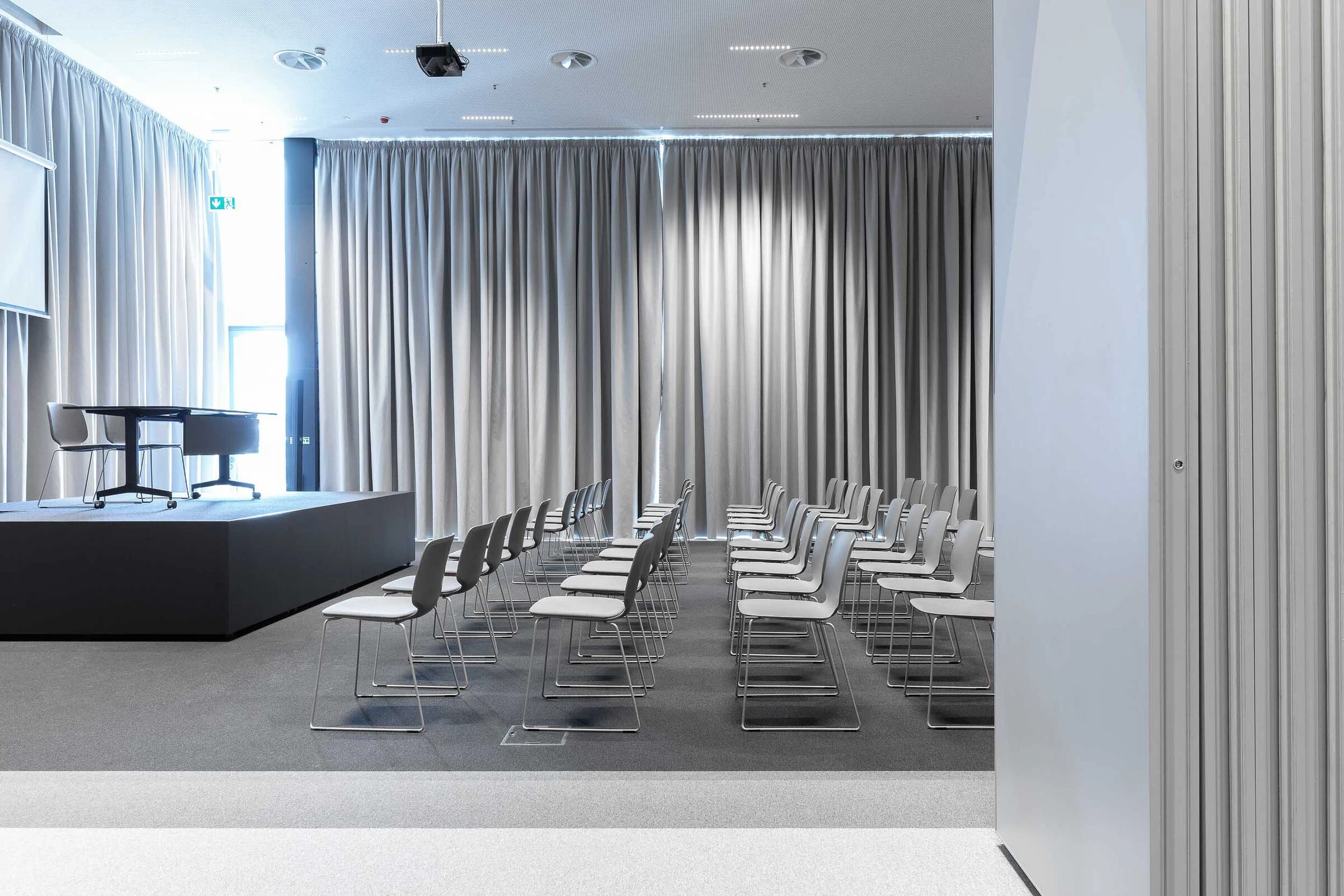 波尔图办公公园 · Vector Mais 的现代办公空间设计-21