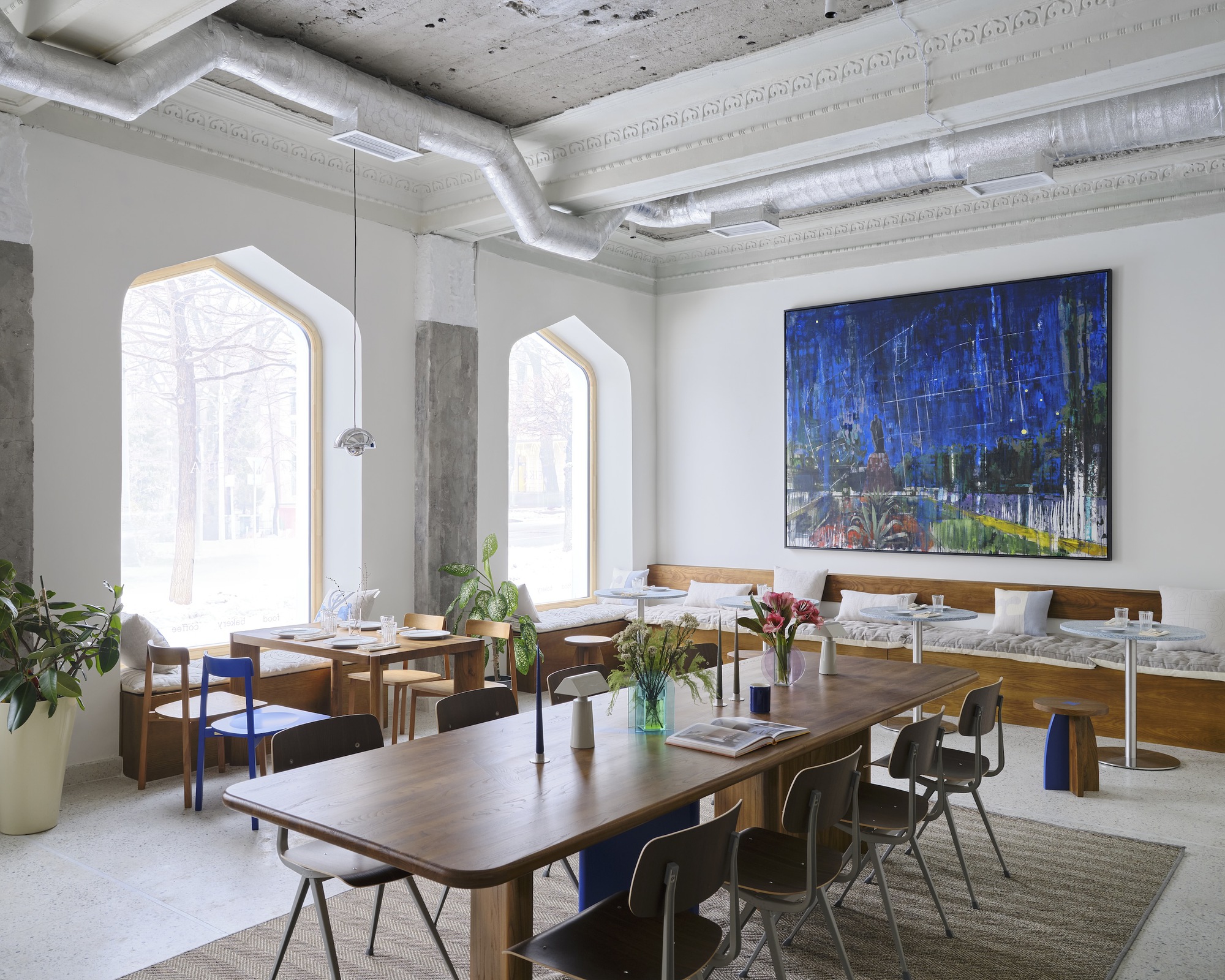 菲卡咖啡馆丨哈萨克斯坦阿拉木图丨NAAW-43