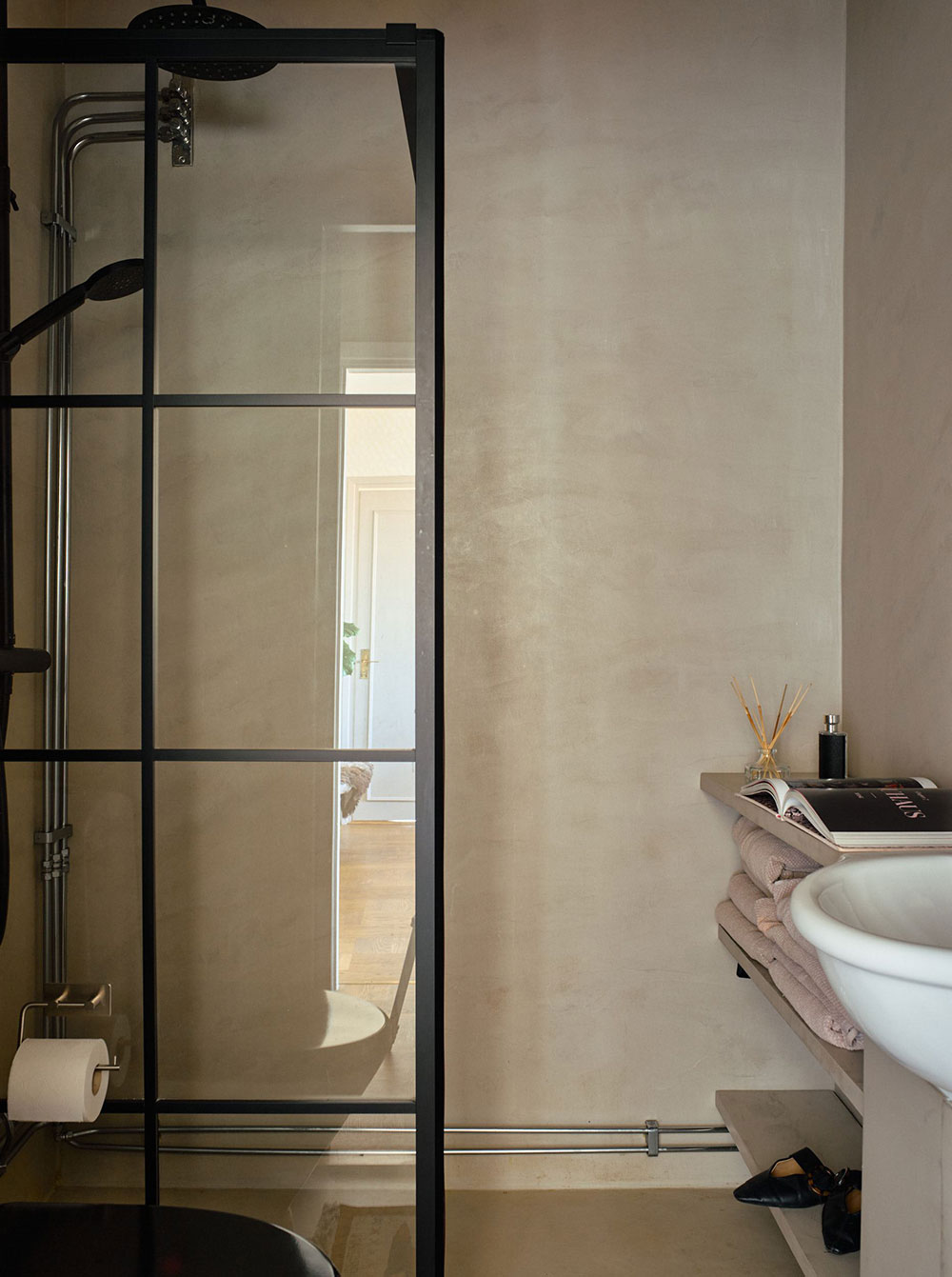 斯德哥尔摩独特高层公寓,复古与现代的完美结合-20