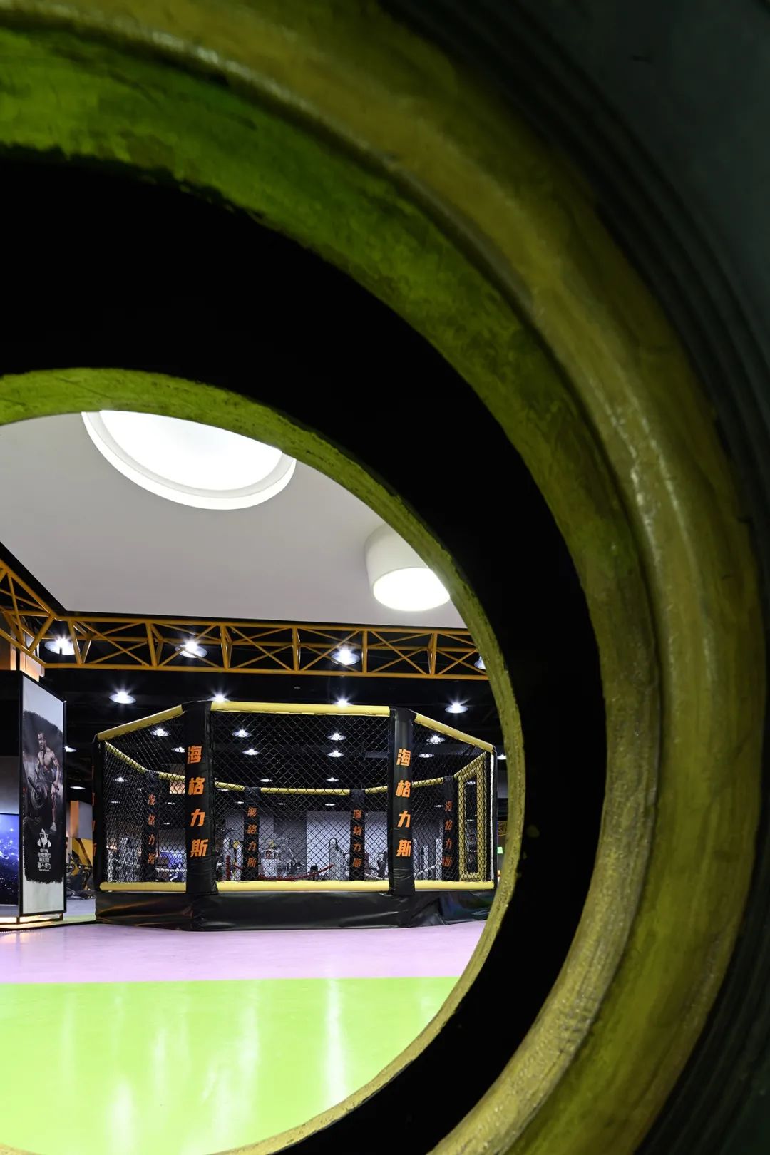 科幻星际健身空间 · 海格力斯健身休闲生活会所丨中国济南丨DHYP 东荷逸品空间设计-49