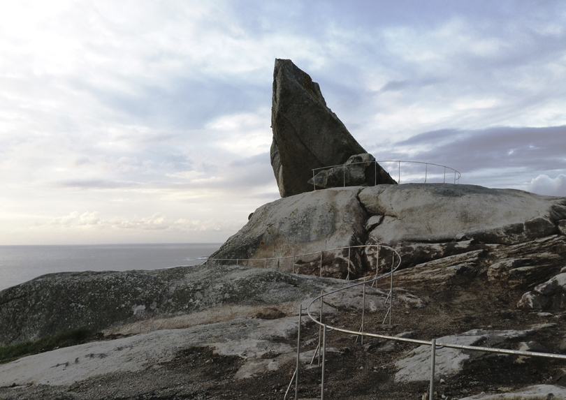 西班牙里韦拉“佩德拉达拉”观景点 | 自然与建筑的和谐融合-31