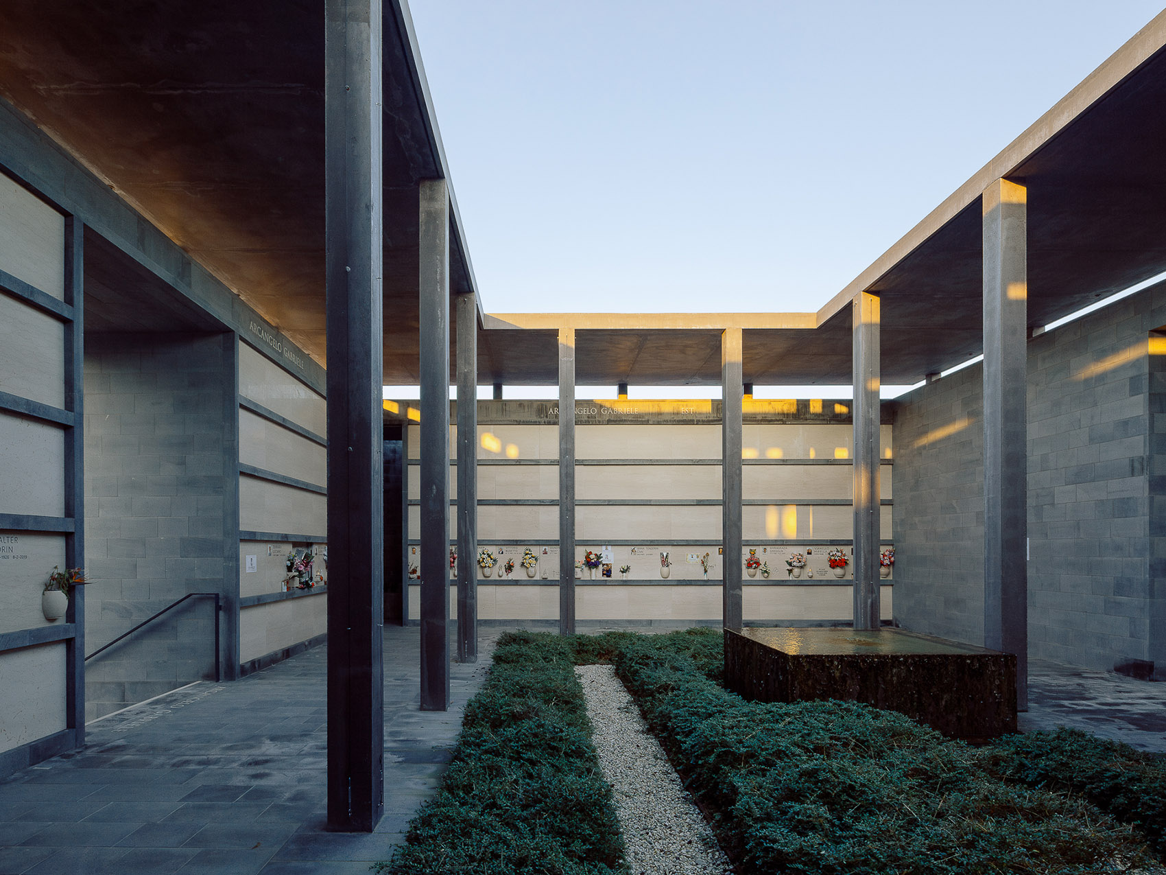 空谷传响（英文:Timeless Voices）丨比利时-31