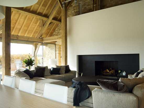 融入自然的英式田园别墅-4