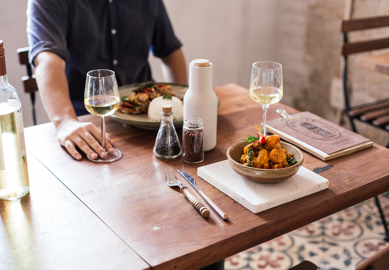 河畔古宅的现代新生 | Kampot 老店屋的创意改造-25