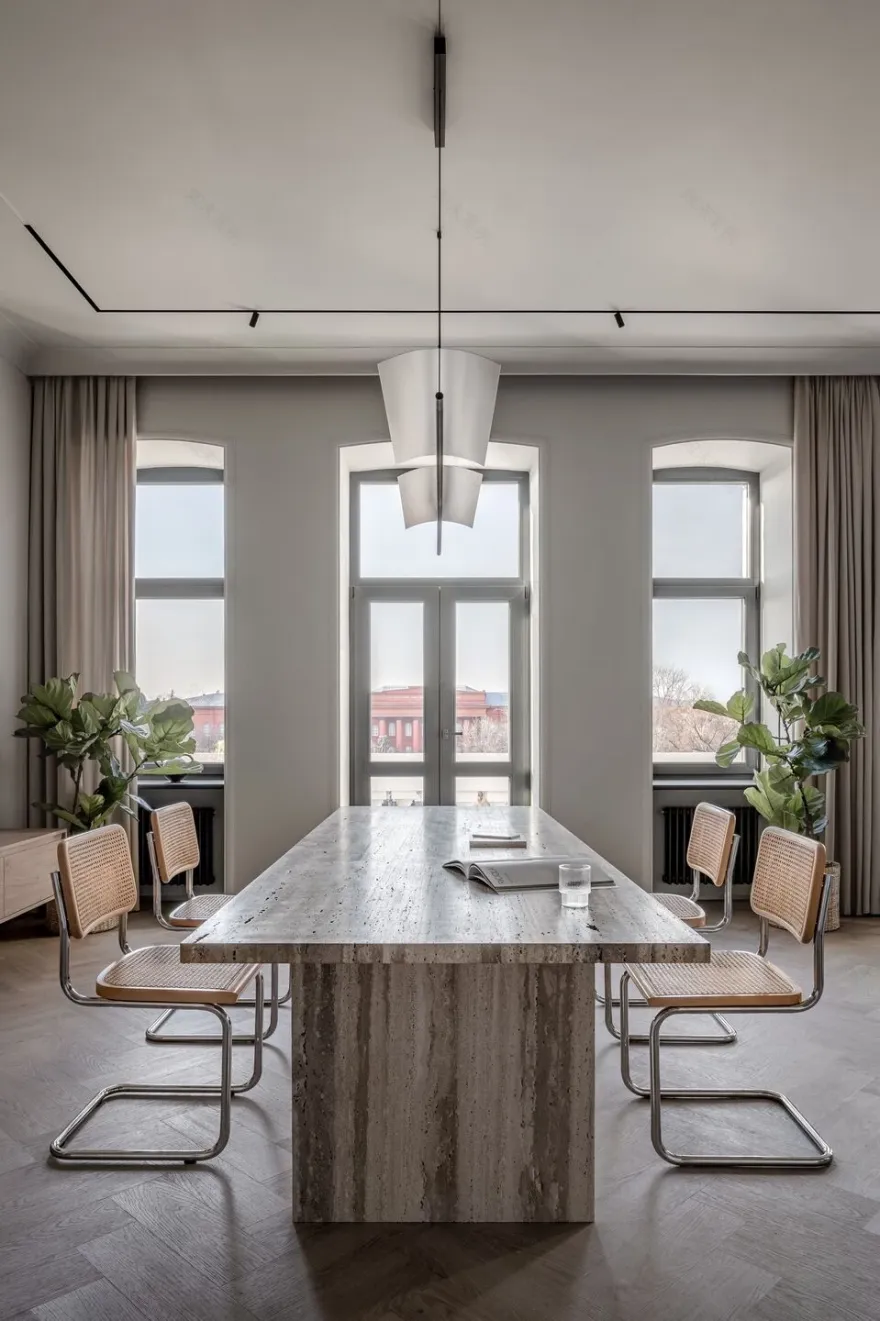 乌克兰战火中的“Window of Hope”办公室丨乌克兰基辅丨Bogdanova Bureau-56