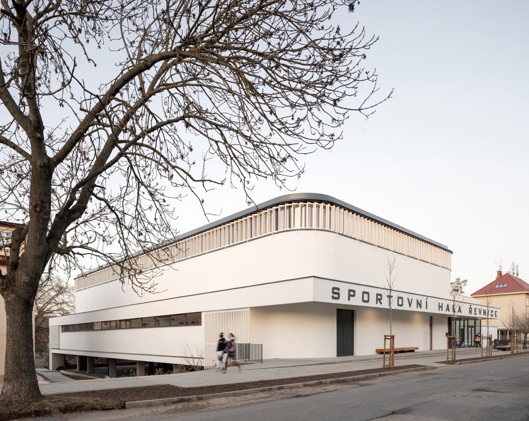 捷克某学校体育大厅-12