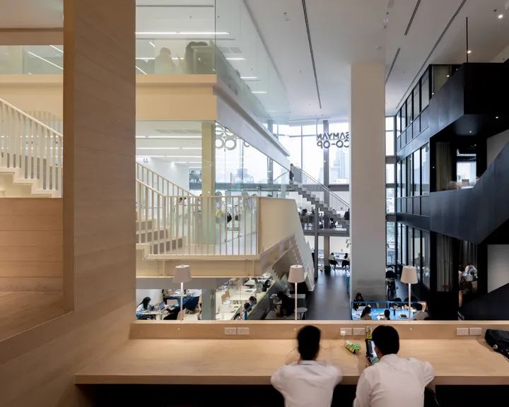 曼谷“无界图书馆”Samyan Co-op 共享空间-39