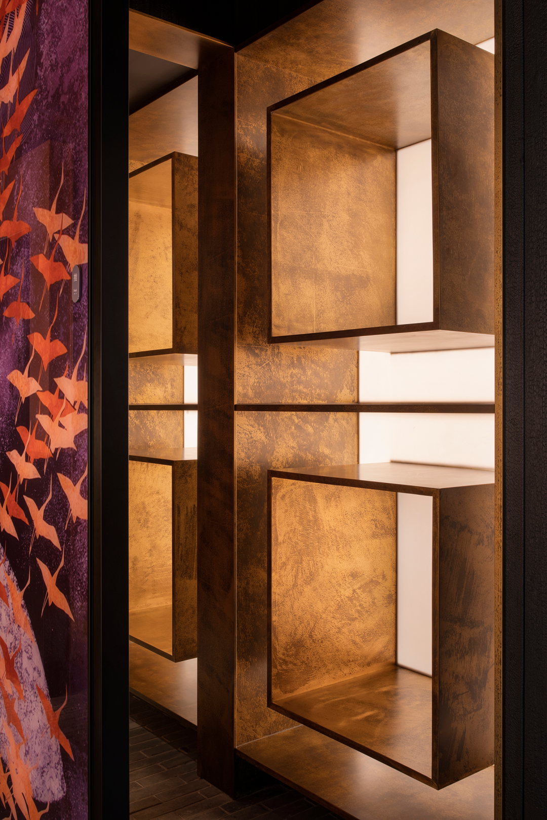 西安黑洞Haydon丨中国西安丨SALONE DEL SALON得德设计-119