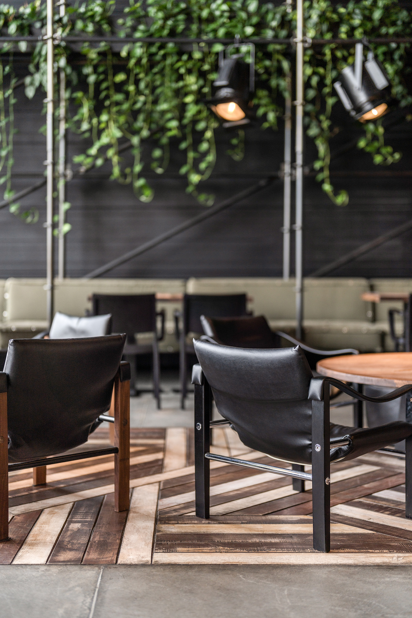 MOVA 啤酒空间丨乌克兰丨balbek bureau-23