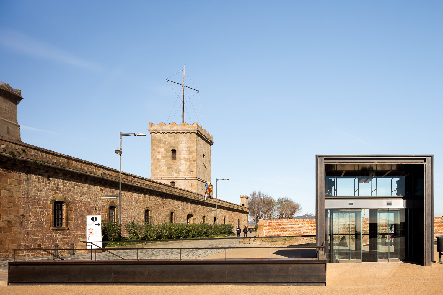 Rehabilitación del Castillo de Montjuïc / Forgas Arquitectes-14