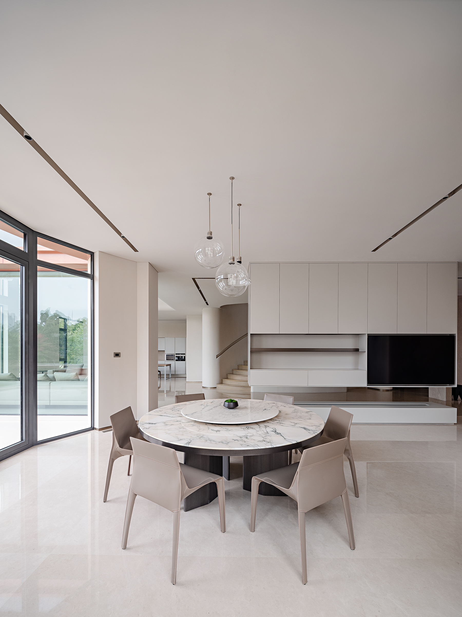 弧形楼梯与旋转楼梯的完美融合·简约别墅设计丨中国丨JSCC 极舍文化创意(上海)有限公司-27