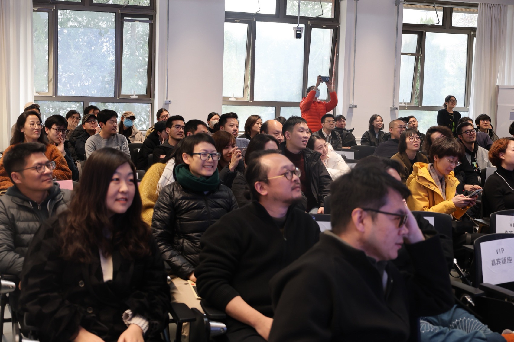 “半场”第一场展览《故事会与枕头》丨中国北京丨神奇建筑研究室,大料建筑-35