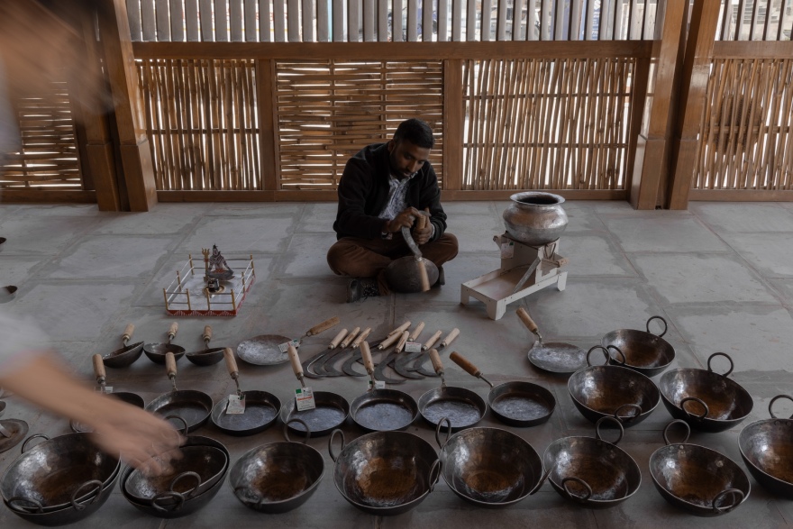 钱帕瓦特市场广场丨印度丨Compartment S4-45