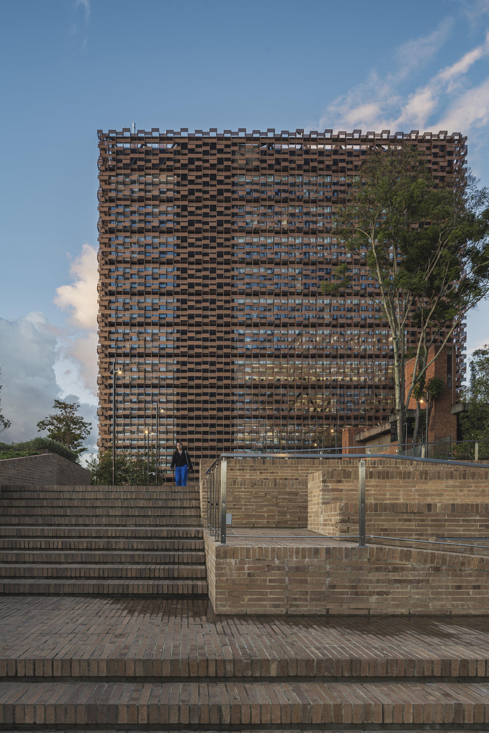 Faculty of Sciences - Pontifical Xavierian University / taller de arquitectura de bogotá-34