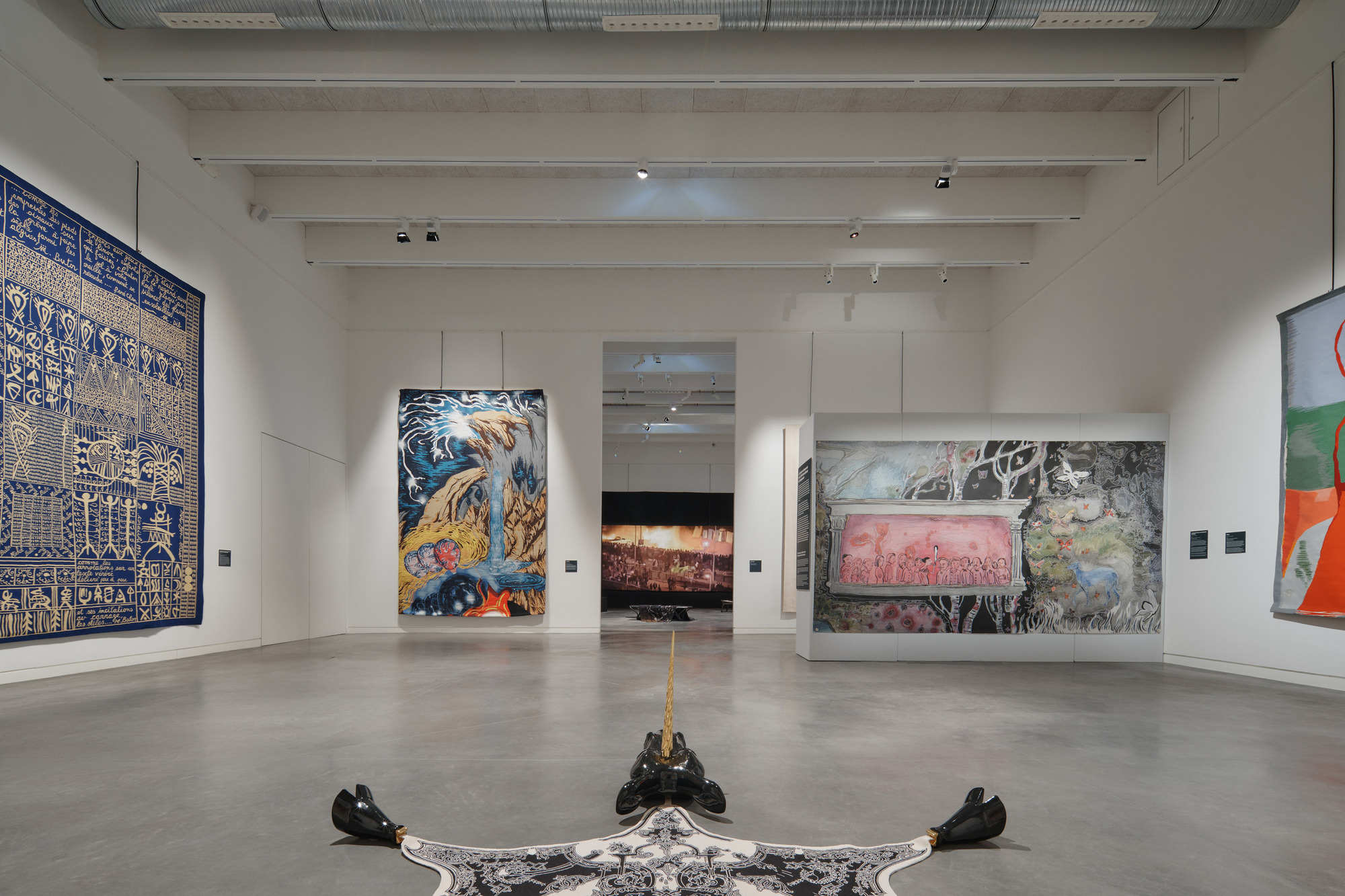 欧比松挂毯博物馆扩建项目
注:E·tension结合语境推测可能是Extension(扩建、扩展)的拼写错误,所以给出这样的翻译 丨法国丨Projectiles-36