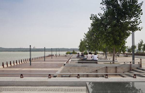 Dragon Lake Bridge Park · 蚌埠打造新滨水区丨中国蚌埠丨AECOM(洛杉矶)-24