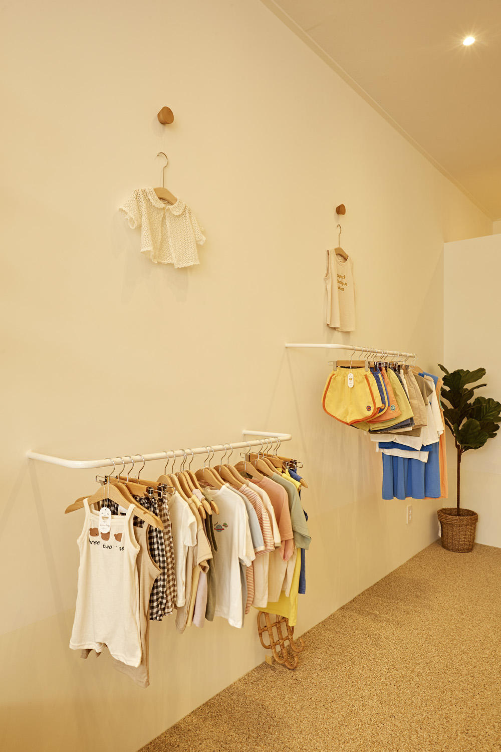 温馨亲子空间 | 13 坪家居卖场设计-14