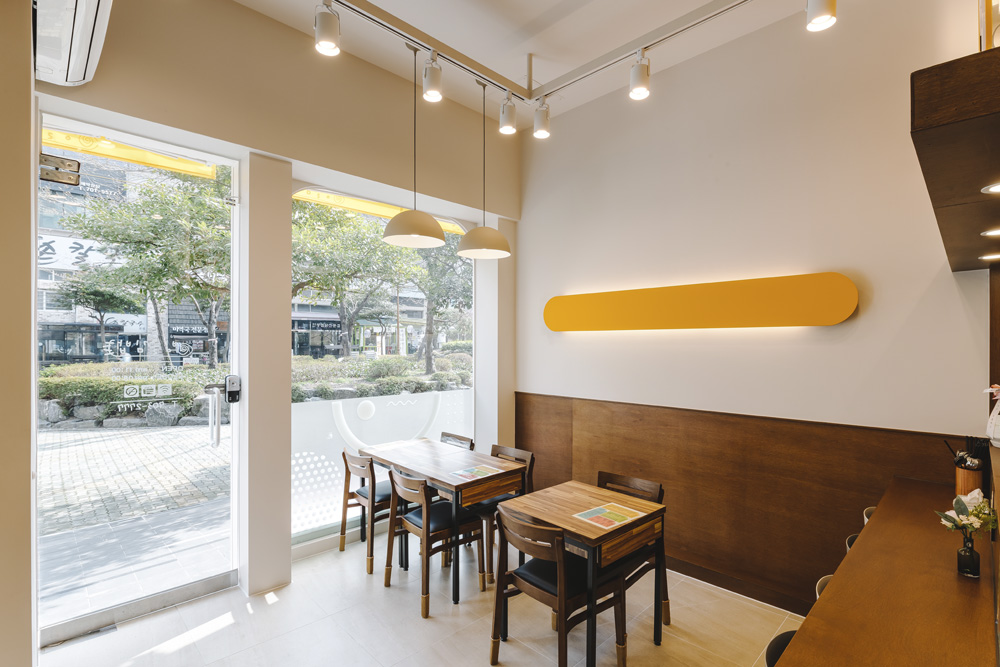 蓝色点点，打造温馨家居空间-5