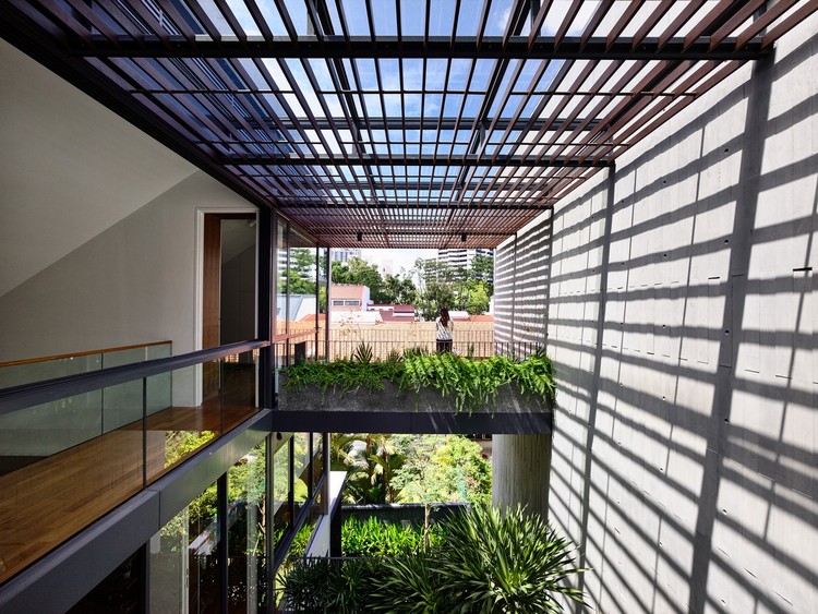 Cascading Courts   HYLA Architects-17