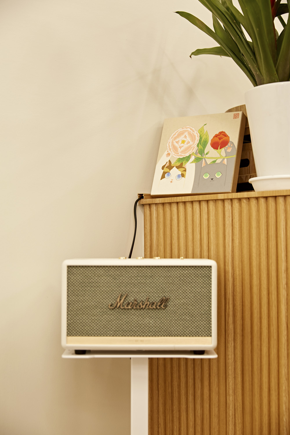 十平米迷你咖啡厅，极简风格的设计魅力-11