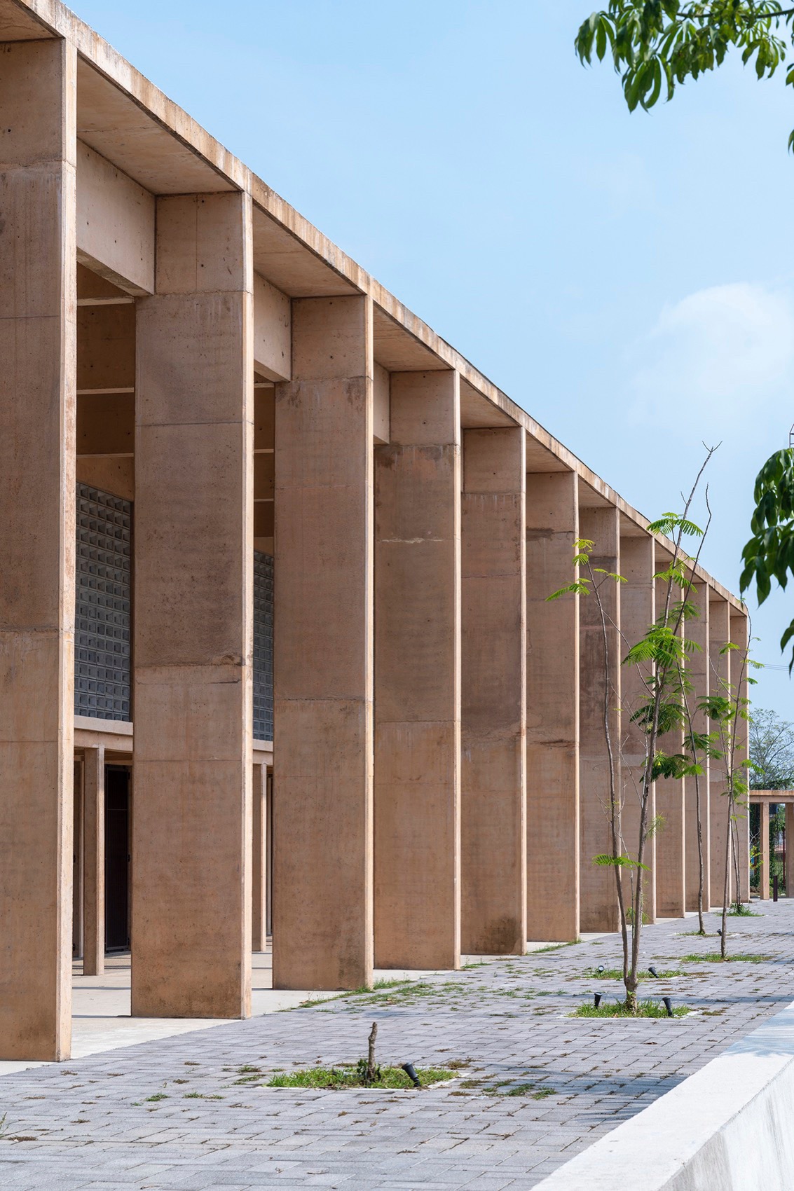 Manuel Vargas Izquierdo棒球场与体育中心,墨西哥 / CCA-42