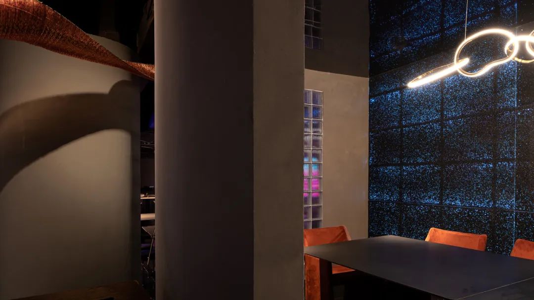 慕酒吧丨中国重庆丨苜梵(重庆)室内设计有限公司-36
