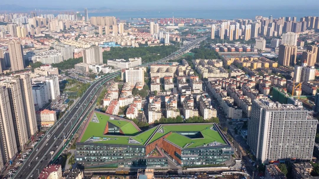 【AT】北京建院马泷新作｜青岛浪潮大数据中心，超长建筑的“无限环”整合术-80