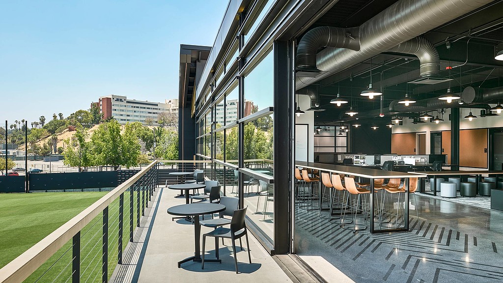 洛杉矶足球俱乐部效能中心-6