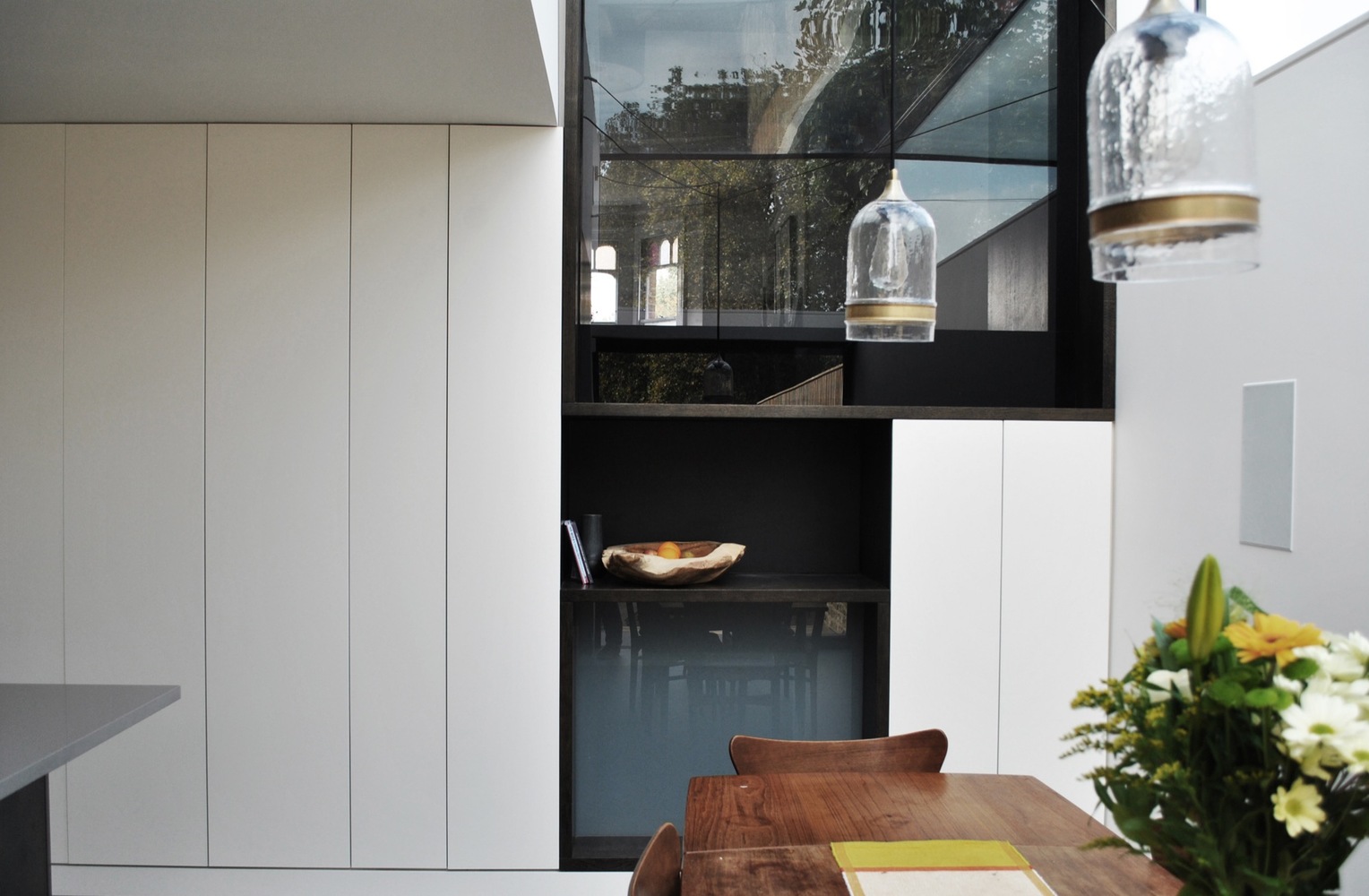 伦敦玻璃盒住宅的室内设计亮点-37