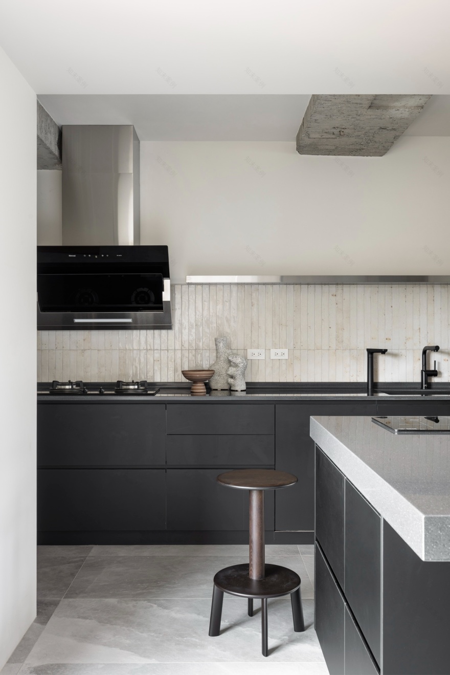 不着痕迹的灰色主义 · 甘纳设计-23