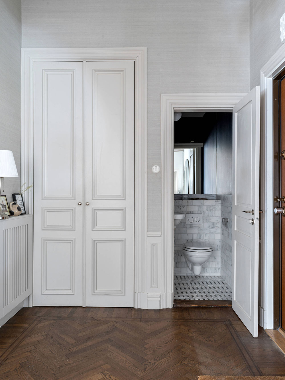 斯德哥尔摩公寓优雅图书馆设计-28