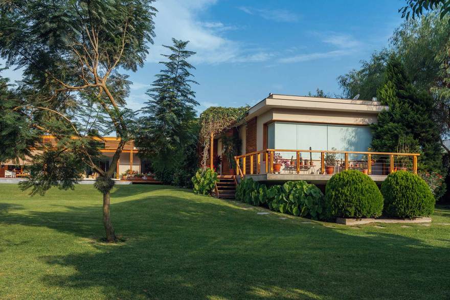 融合户外景观的乌拉圭私人住宅-7